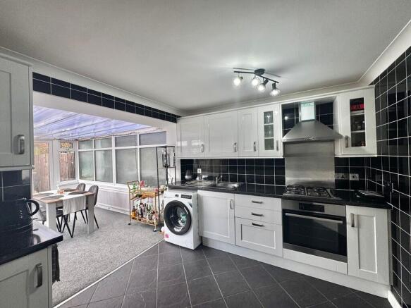 kitchen to conser...