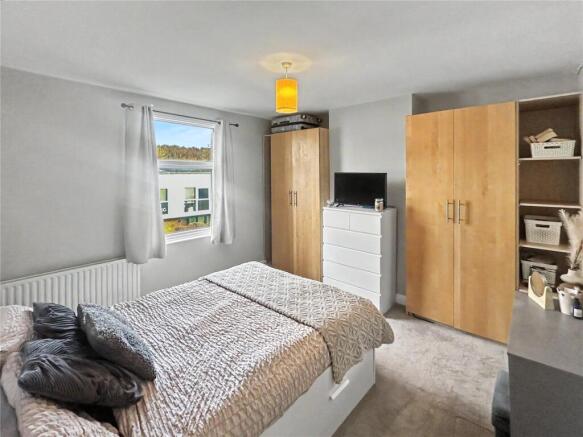 2 bed Terraced for sale Image 8