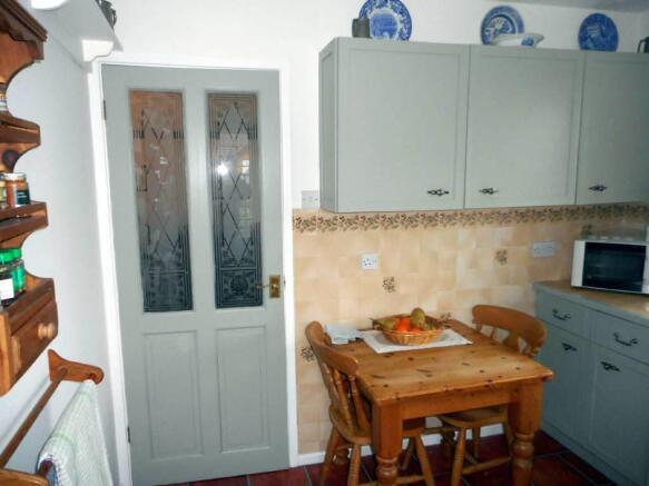 Photo 11