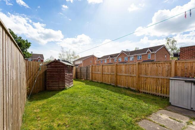 3 bed Semi-Detached for sale Image 12