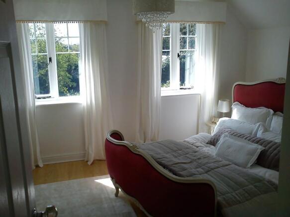 Photo 4