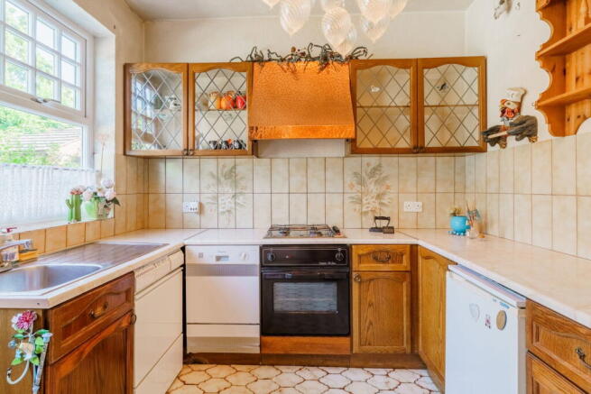 3 bed Terraced for sale Image 8