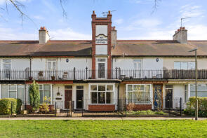 51, Peaksfield Avenue, Grimsby DN32 9QF