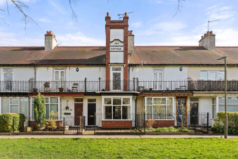 Peaksfield Avenue, Grimsby