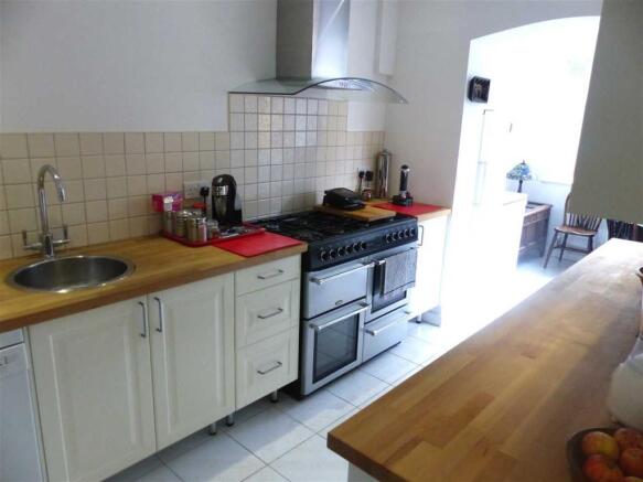 KITCHEN VIEW 2