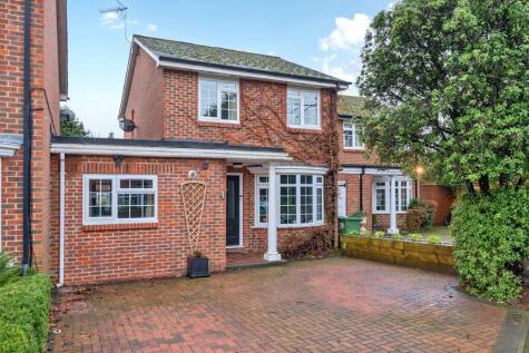 Churchill Drive, Weybridge, KT13