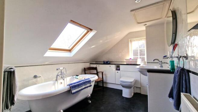 Main Family Bathroom