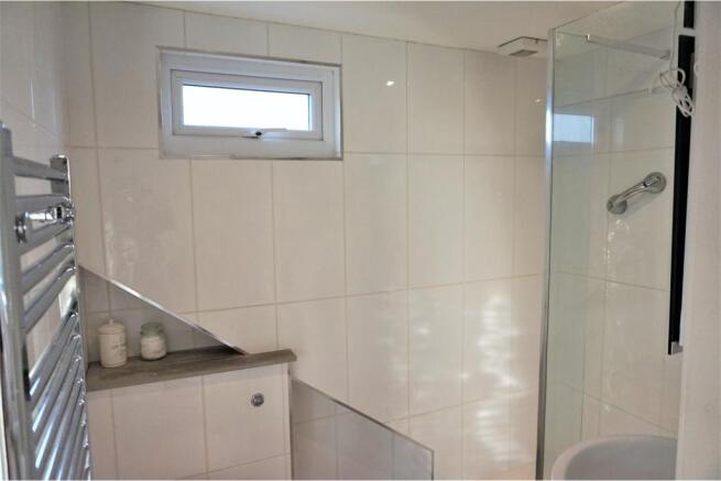 Master En-suite