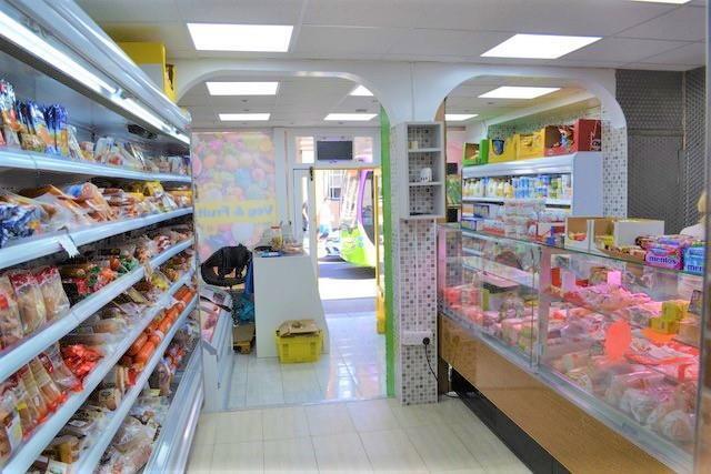 14 St Helens Street - shop.jpg