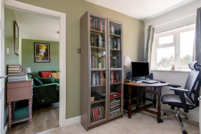 Photo 10