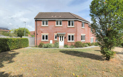 Manston Close, Bowerhill, Melksham