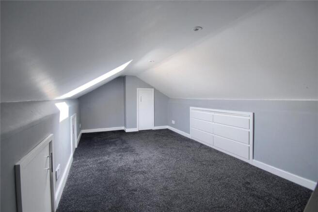 3 bed Semi-Detached for sale Image 11