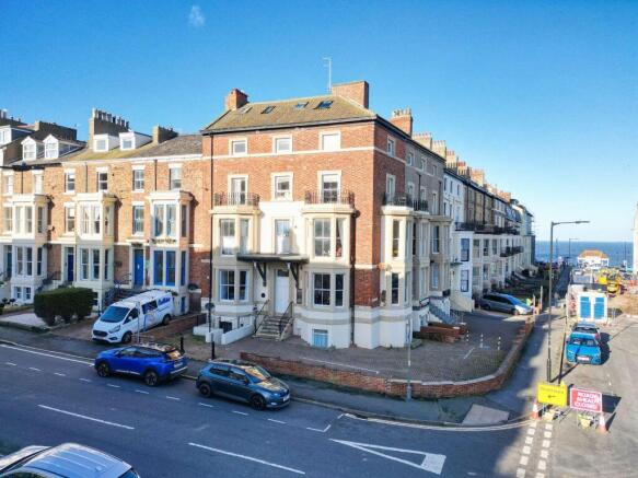 2 bed Flat for sale in whitby