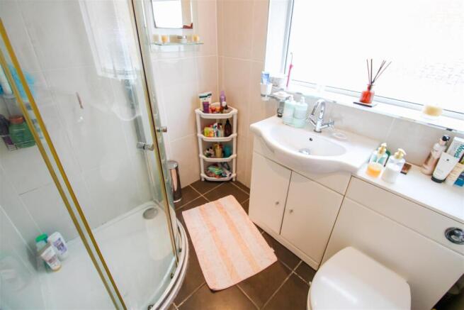 2 bed Bungalow for sale Image 8