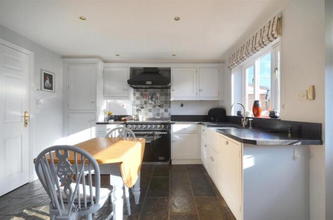 Kitchen/Breakfast Room