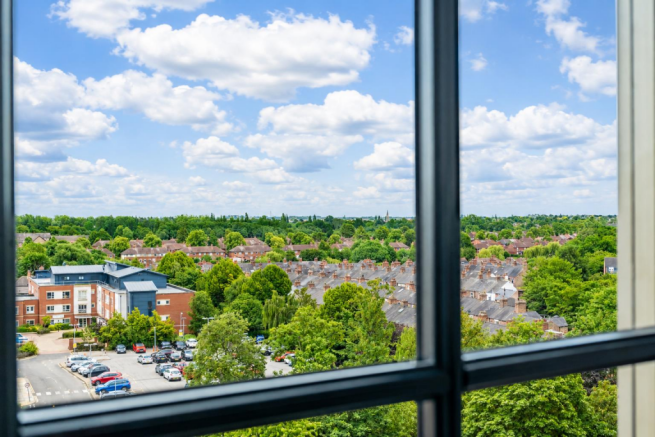 2 bed Apartment for sale Image 5