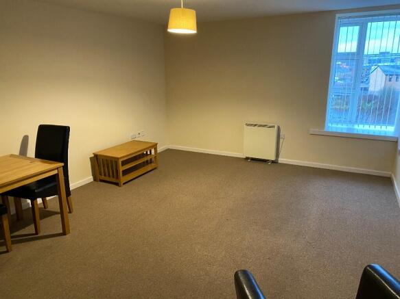 1 bed Flat to rent Image 4