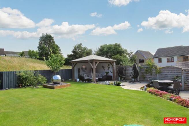 Rear Garden .jpg