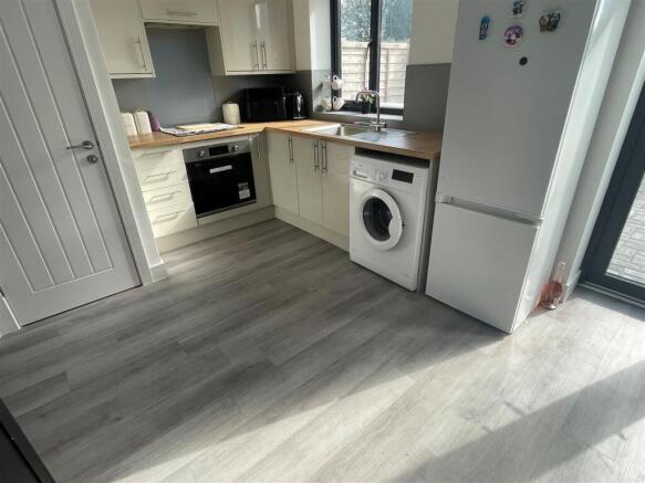 Shanklin Drive, Filton photo 4