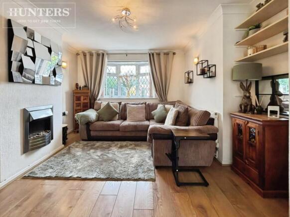 3 bed House for sale Image 4