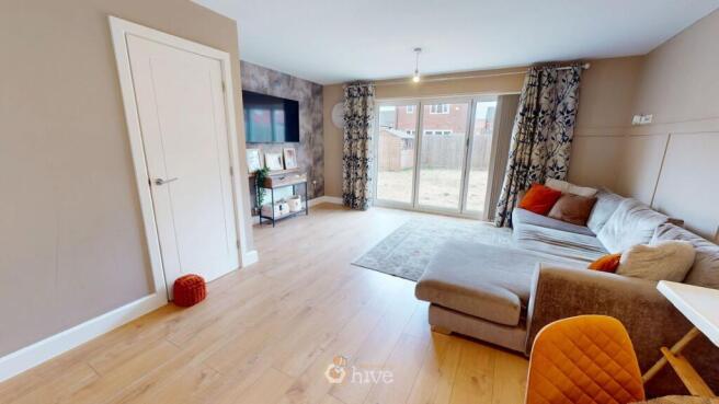 3 bed Semi-Detached for sale Image 5
