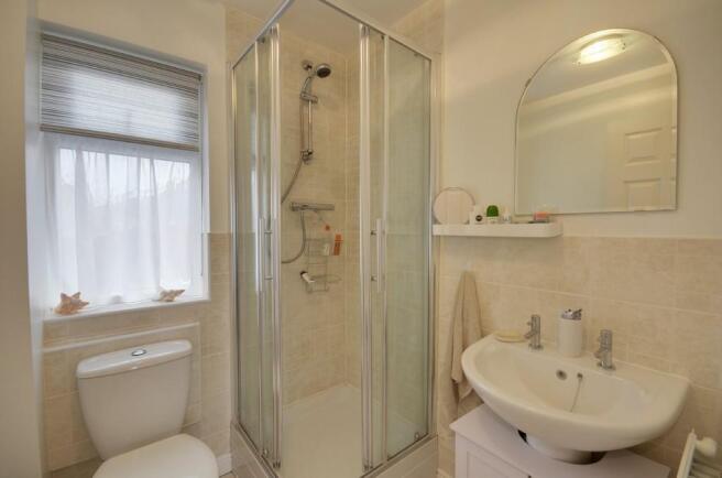 En-suite Shower R...