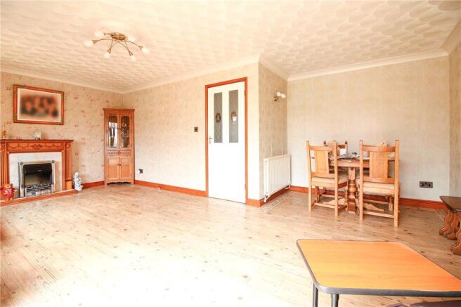 Living/Dining Room