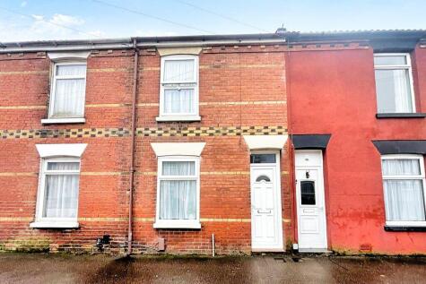 Leesland Road, Gosport, PO12