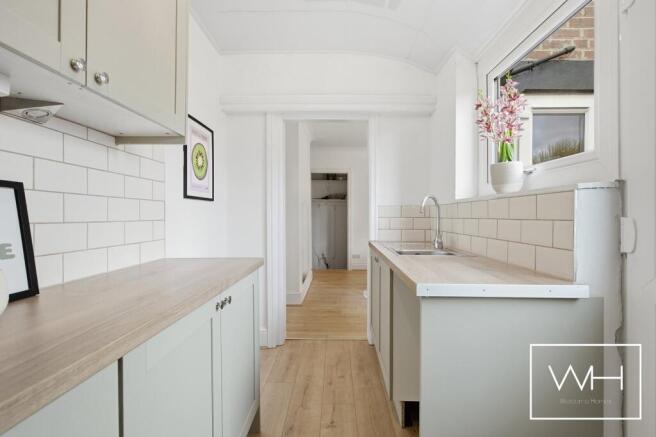 2 bed Semi-Detached for sale Image 9