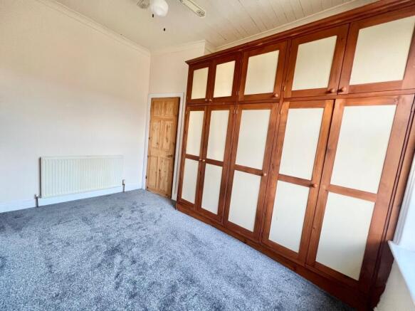2 bed House to rent Image 7