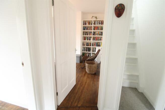 RECEPTION HALLWAY