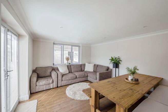 3 bed Detached for sale Image 11