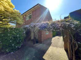 Hollythorn, Whittingham Lane, Broughton, Preston PR3 5DD