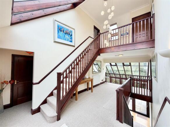 ENTRANCE HALLWAY