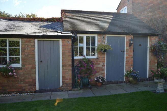 UTILITY/GARDEN...