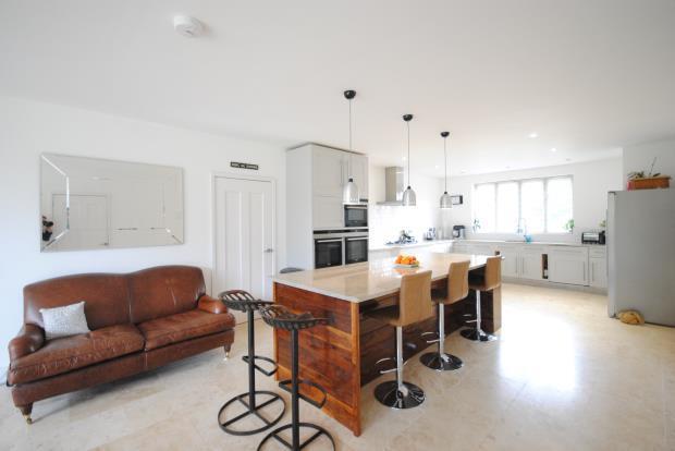 Kitchen/breakfast ro