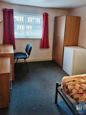 1 bed House Share to rent Image 4