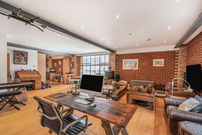 Reception/Kitchen