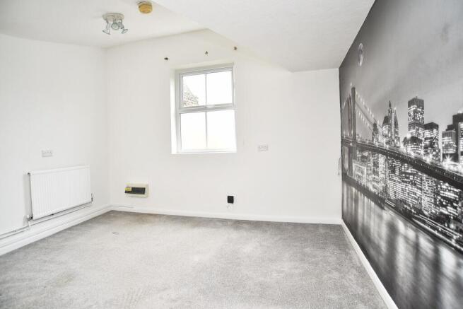 2 bed Detached for sale Image 12
