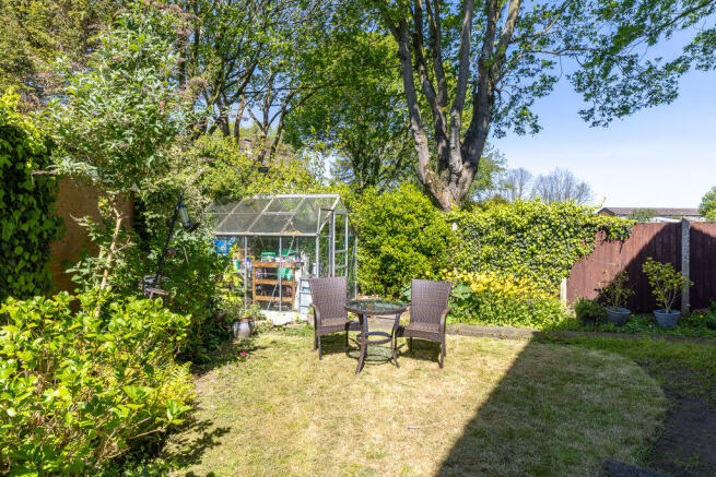 Manor Close, Ashton-In-Makerfield, WN4 0SB  photo 4