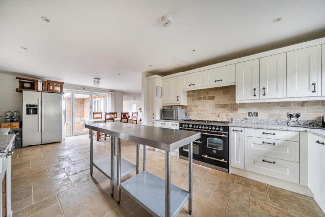 1436249-18-69dd22...