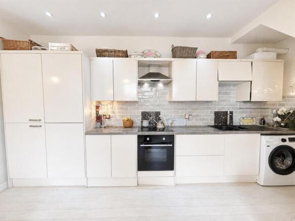 1 bed End of Terrace for sale Image 2