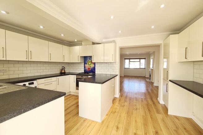 Kitchen (3)