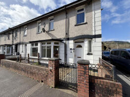 14, Laburnam Terrace, Merthyr Road, Troedyrhiw, Merthyr Tydfil CF48 4HX