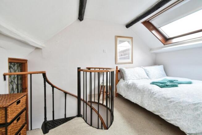 2 bed End of Terrace for sale Image 9