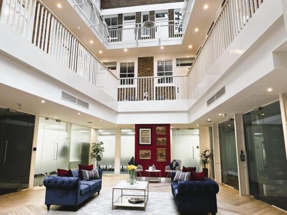 60 Petty France, London SW1H 9EU - internal cour