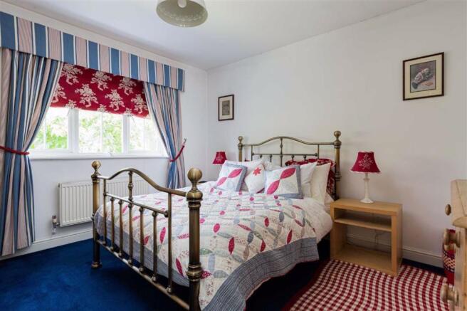 BEDROOM (REAR RIGHT)