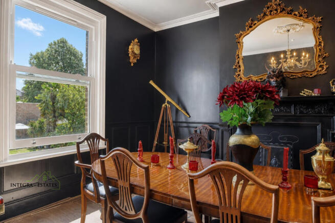 bickley-breakspears-road-se4-dining-room-large-win