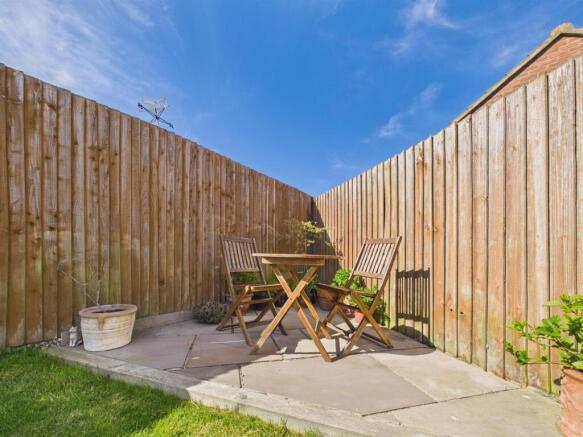 2 bed Detached Bungalow for sale Image 11
