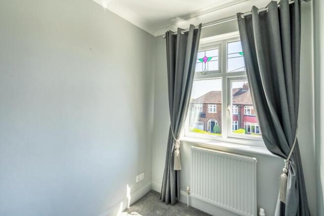 4 bed Semi-Detached for sale Image 10